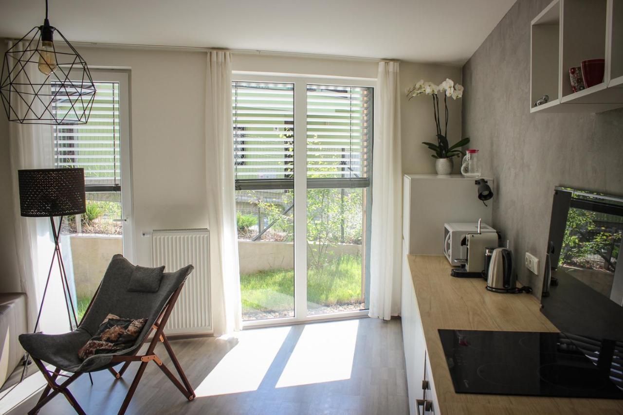 Jezerni Apartman S Terasou A Saunou V Lakepark Residence Doksy  Extérieur photo