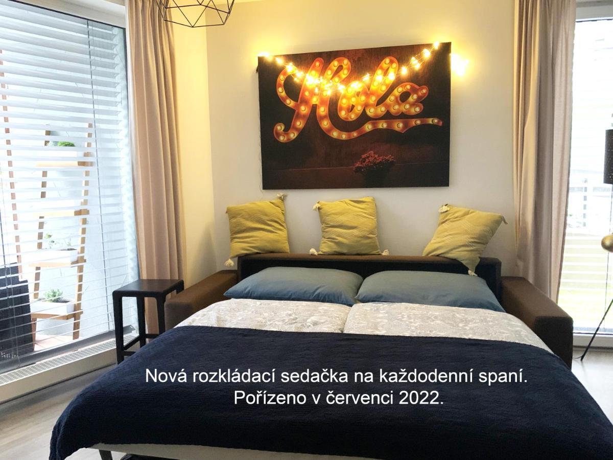 Jezerni Apartman S Terasou A Saunou V Lakepark Residence Doksy  Extérieur photo